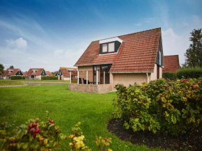 Cozy holiday home with two bathrooms, in Zeeland